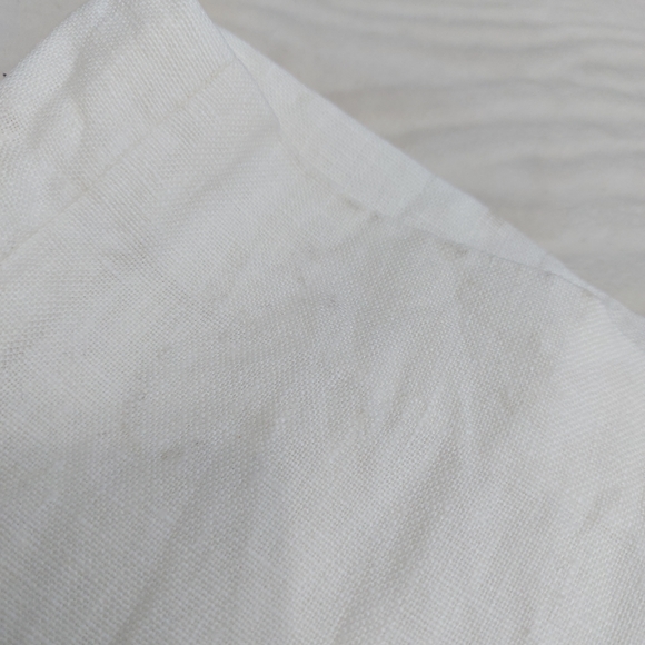 Laura Petites 100% Linen Capris - Picture 5 of 12